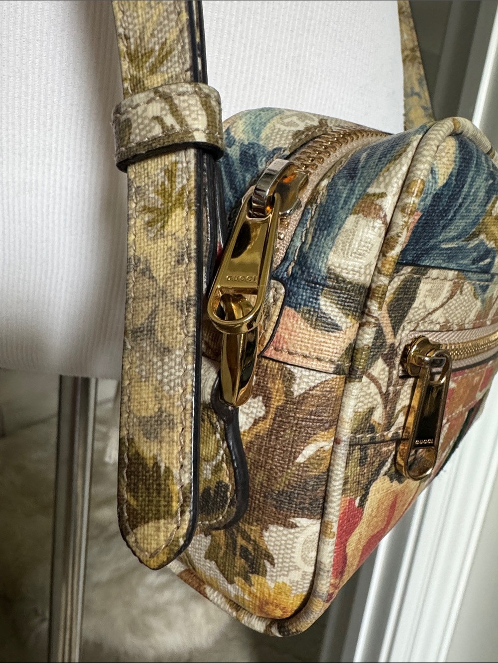 Auth Gucci Ophidia Flora GG Canvas Web Detail Crossbody Bag Small - Picture 5 of 15